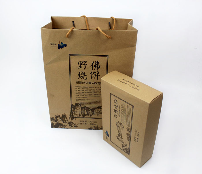 這樣原汁原味土特產(chǎn)禮品盒+手提袋套裝你也想要嗎？快來長沙印刷廠日大彩印定制！