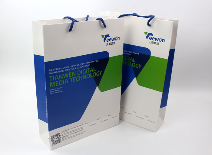 手提袋制作、企業(yè)畫冊(cè)印刷，天聞數(shù)媒科技也是選擇長(zhǎng)沙印刷廠日大彩印